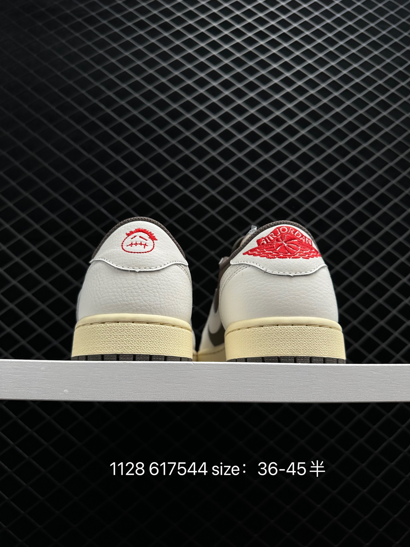 Travis Scott x Fragment x Air Jordan 1 Low“Military Blue”